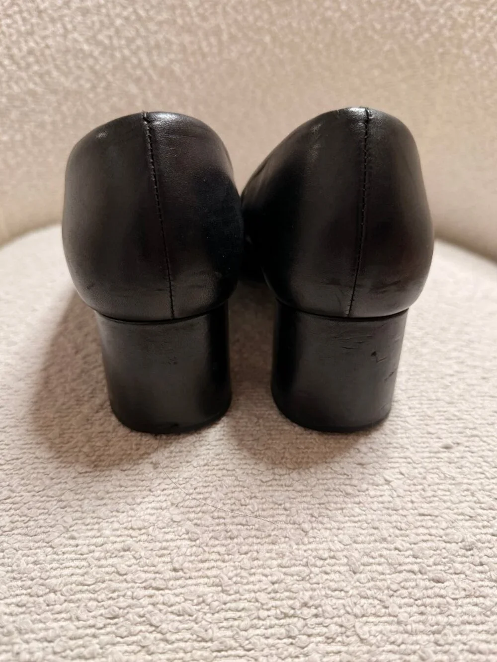 Tory Burch Black Leather with Crystal Logo Medallion (Block Heels) 8.5